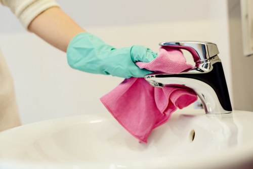 Local commercial cleaning for retail and mixed-use premises near Swisscottage